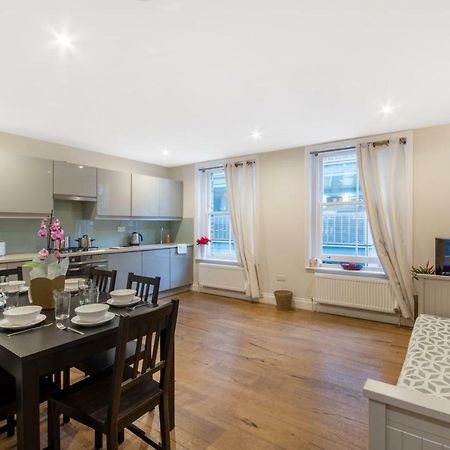 Luxurious Central Soho Apartment 런던 외부 사진