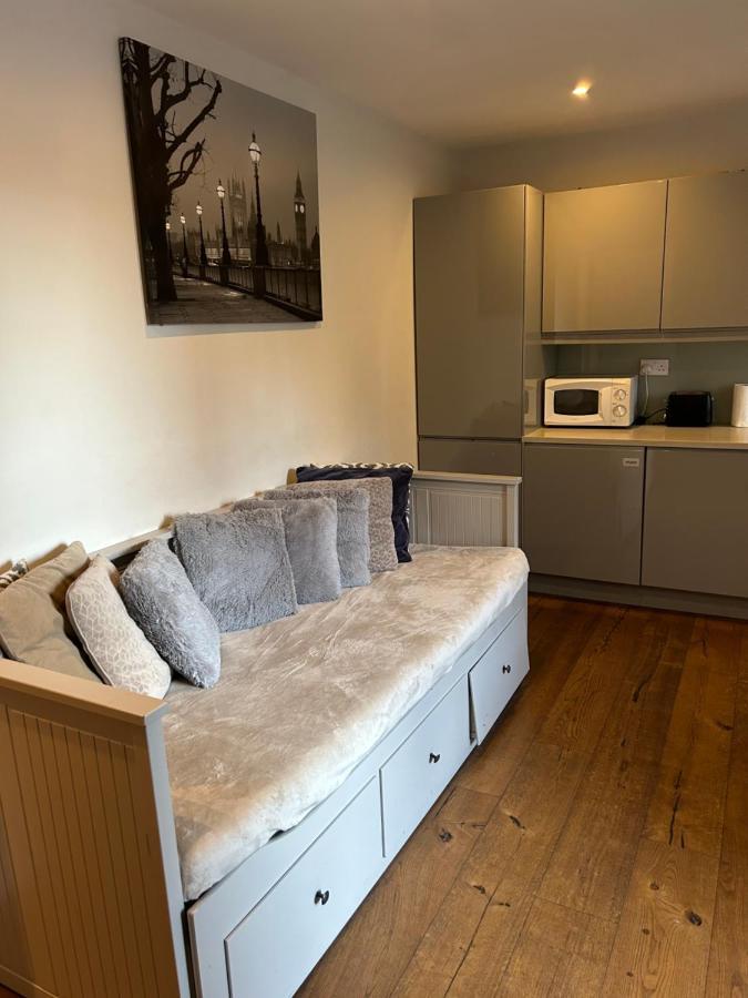 Luxurious Central Soho Apartment 런던 외부 사진